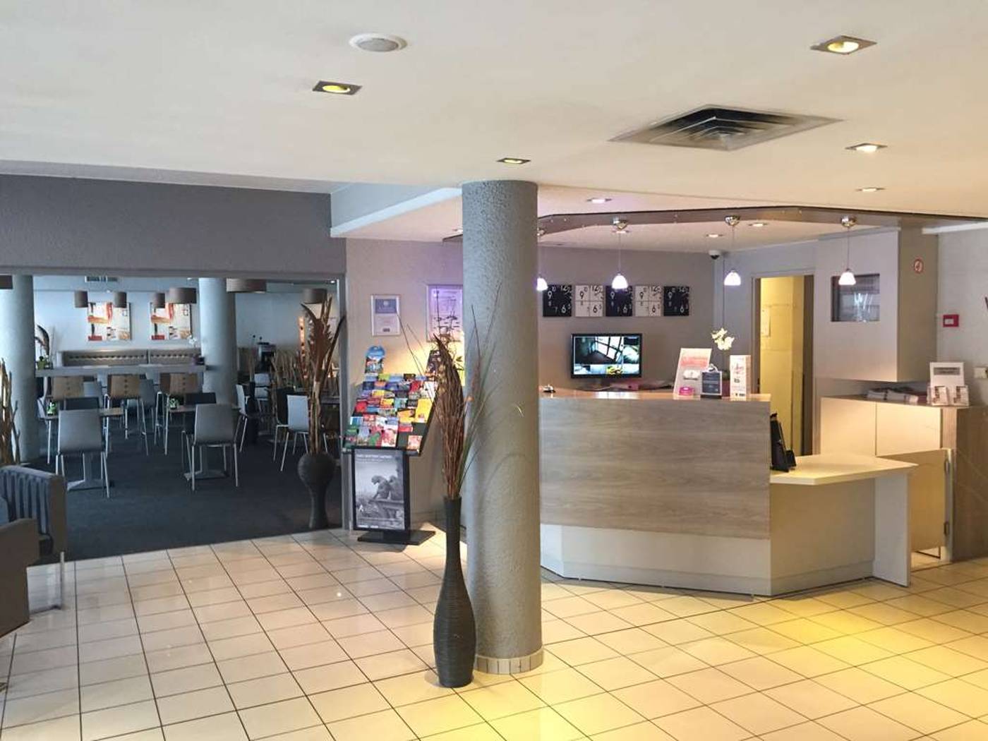 Kyriad-Le-Bourget-Centre---Parc-Des-Expositions-General-view-25