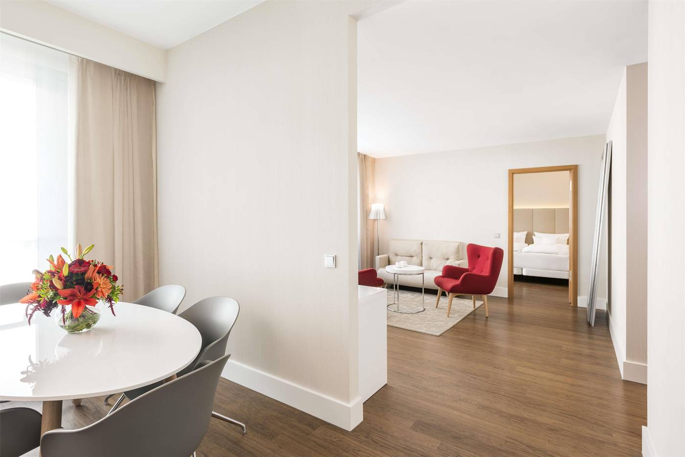 NH-Collection-Berlin-Mitte-Friedrichstrasse-Room-30