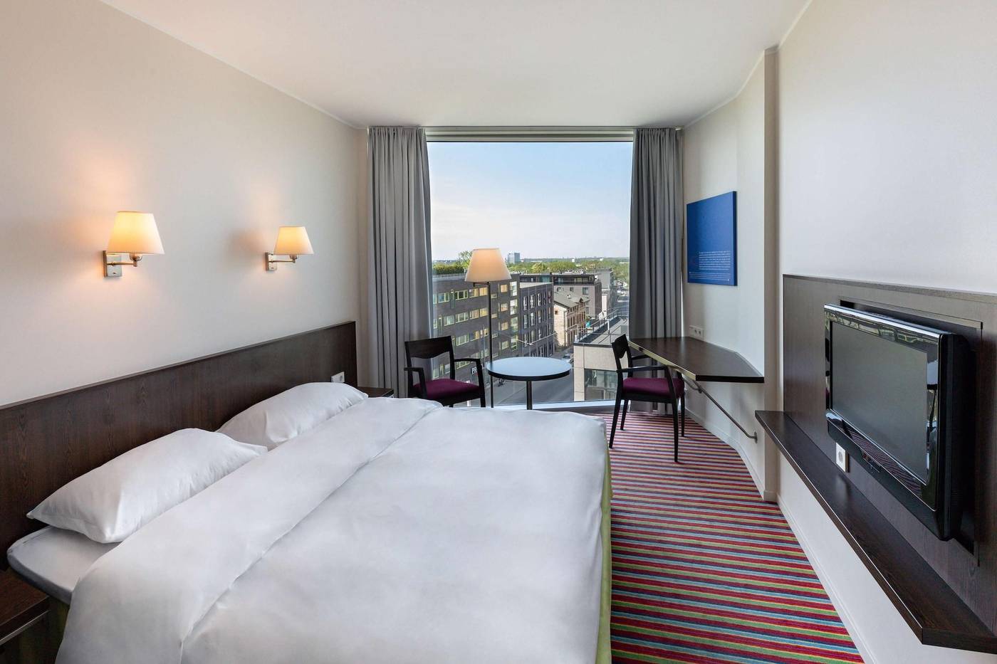 Park-Inn-by-Radisson-Meriton-Conference-Spa-Hotel-Room-29