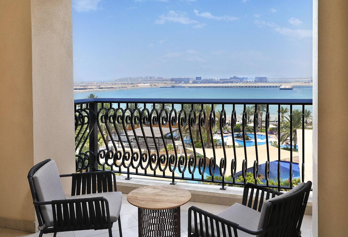 The-Westin-Dubai-Mina-Seyahi-Beach-Resort---Marina-Room-21