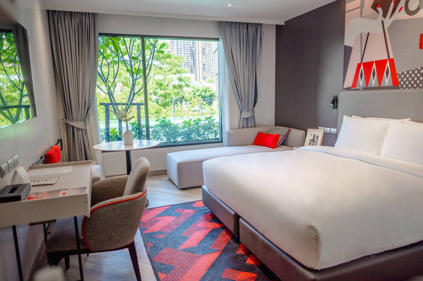 Oakwood-Studios-Sukhumvit-Bangkok-Room-8