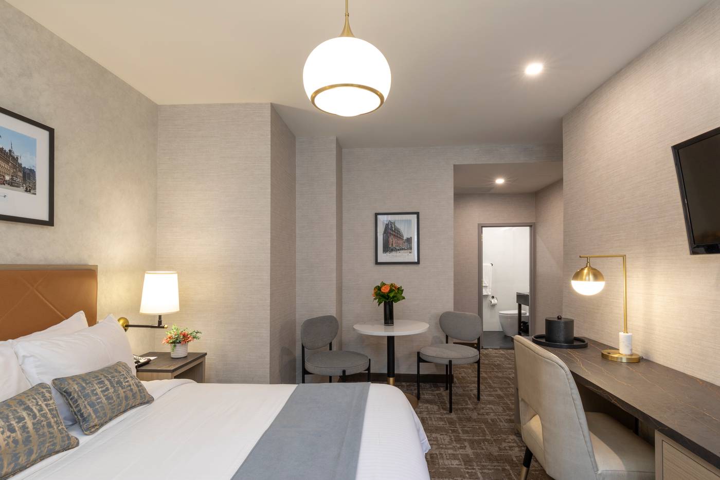 Broadway-Plaza-Hotel-Room-15