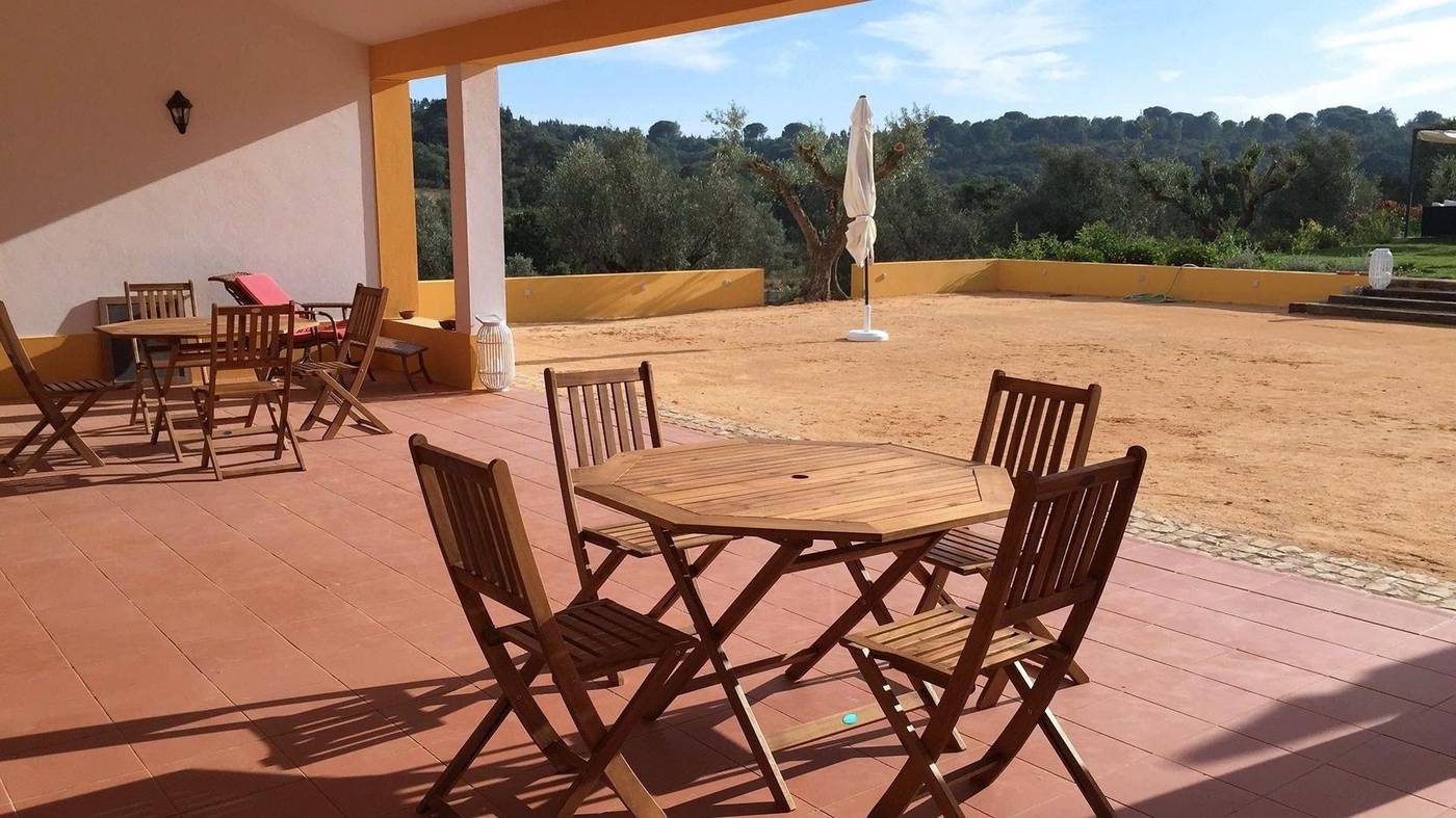 Casa-Do-Alfaro-Terrace-26