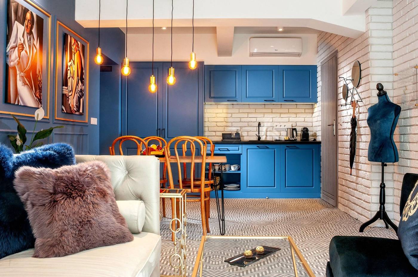 Amber-Design-Residence-Room-8