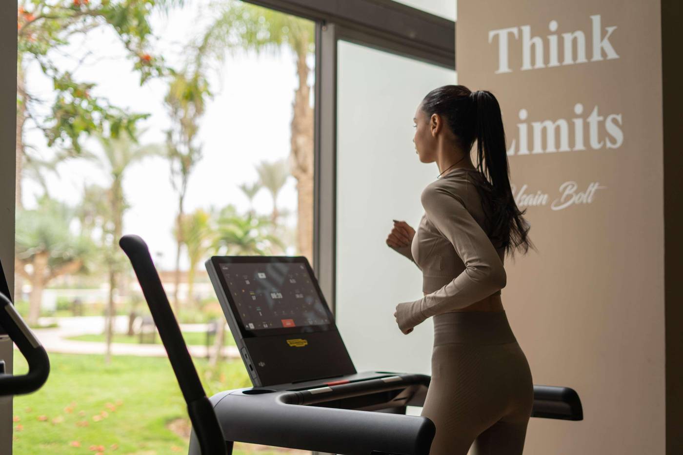 Royal-Atlas-Sports-and-Entertainment-32