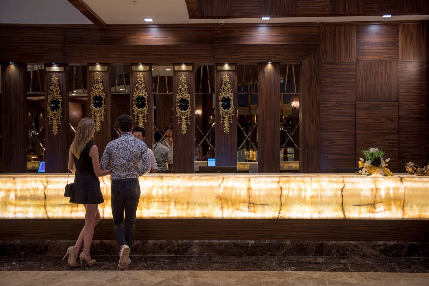 Oz-Hotels-Sui-Lobby-22