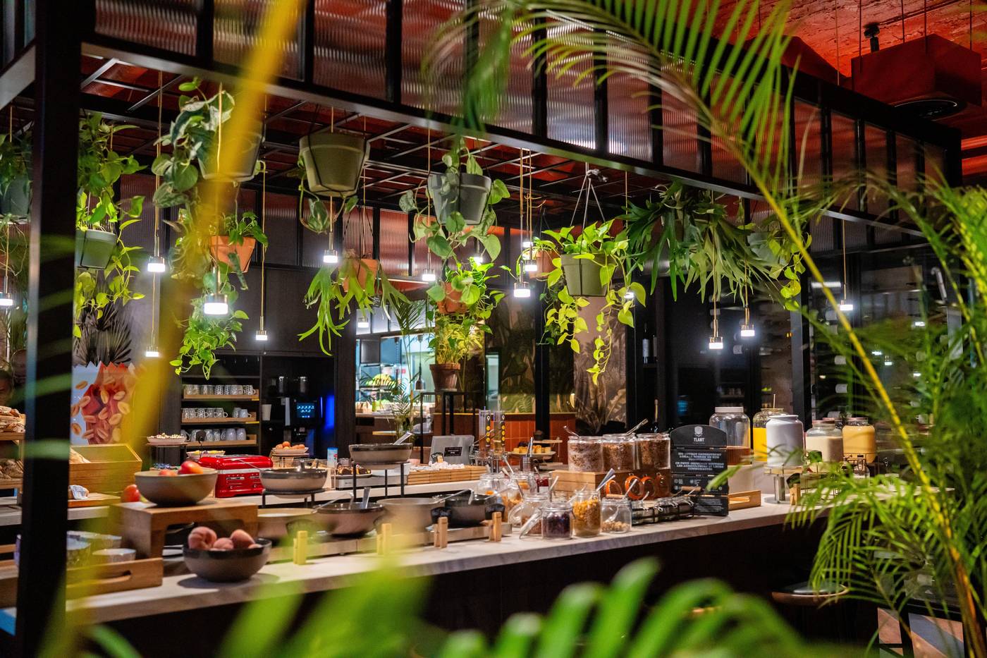 Hotel-Indigo-Brussels-City-Restaurant-23