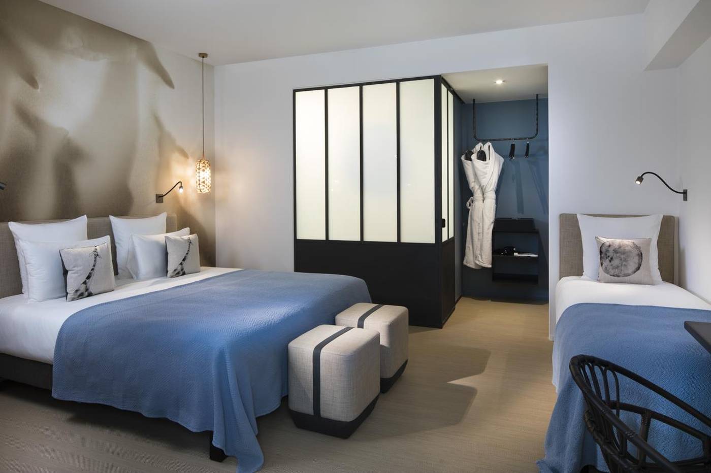 Les-Deux-Girafes-Room-7