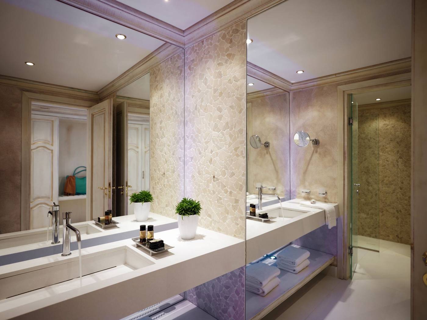 Mitsis-Laguna-resort---spa-Room-40