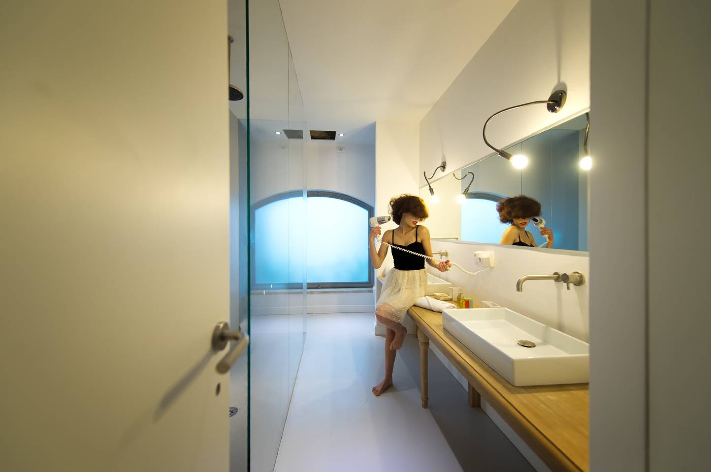 iRooms-Forum---Colosseum-Room-18