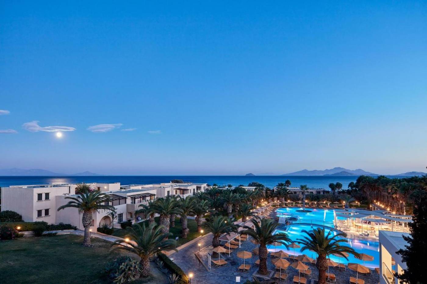 Atlantica-Porto-Bello-Beach-General-view-10