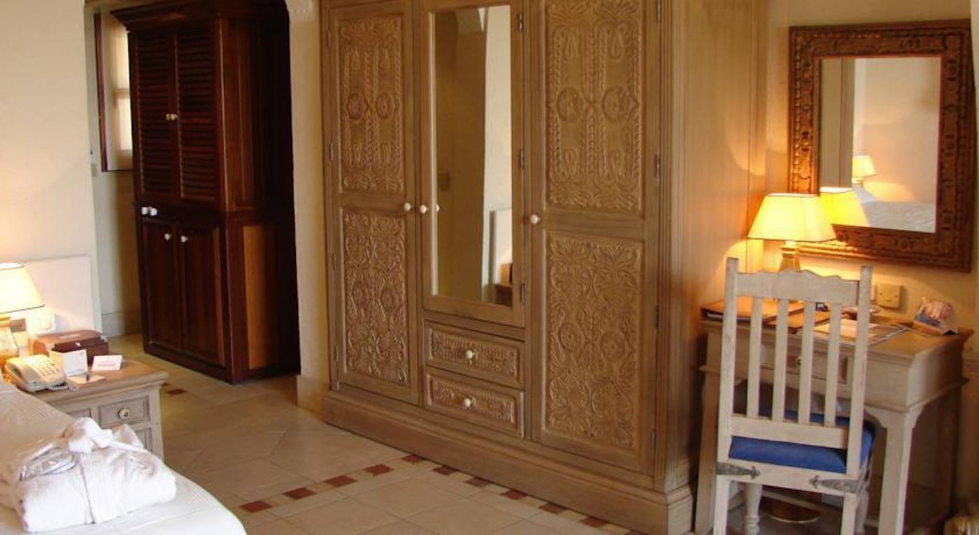 Columbia-Beach-Resort-Room-48