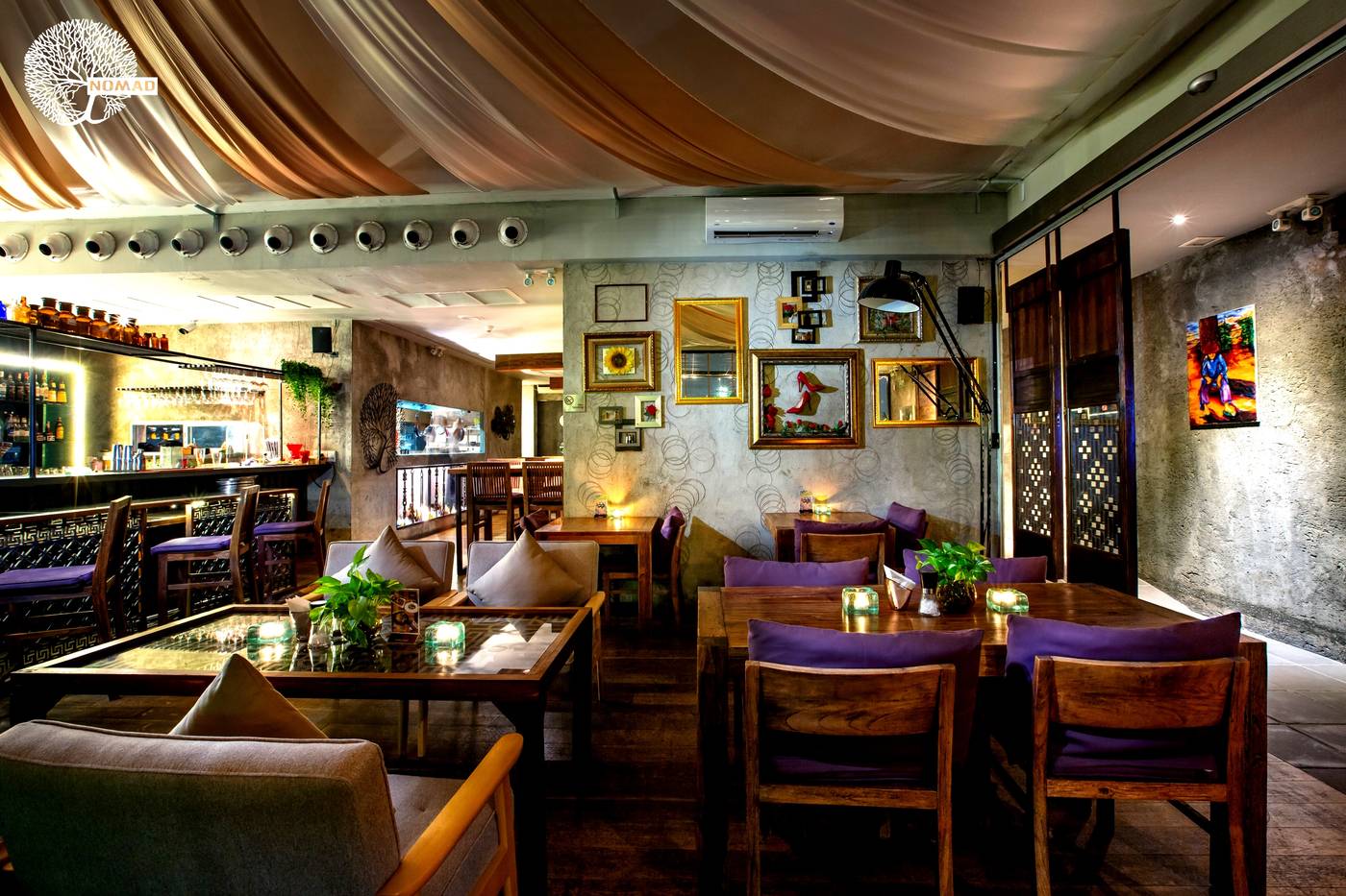 Galleria-10-Sukhumvit-by-Compass-Hospitality-Bar-14