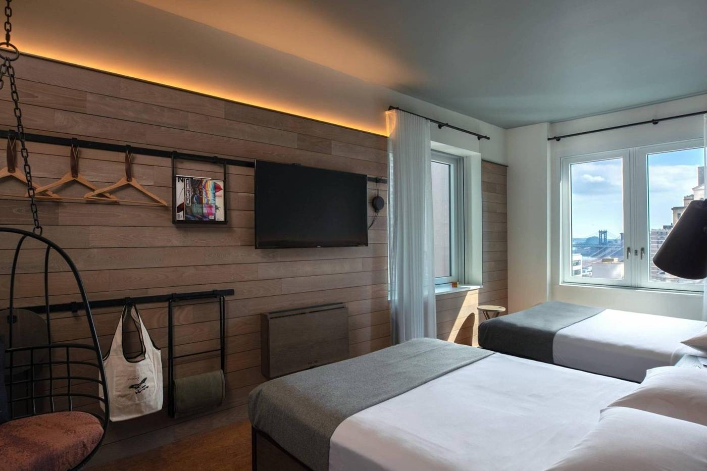 Moxy-NYC-Downtown-Room-36