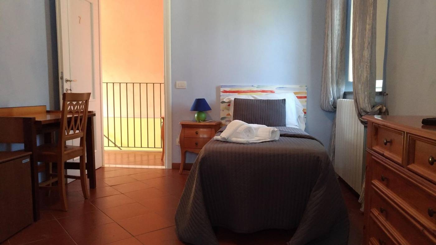 B&B Principe Calaf 4-Italy-LUCCA-Room-3