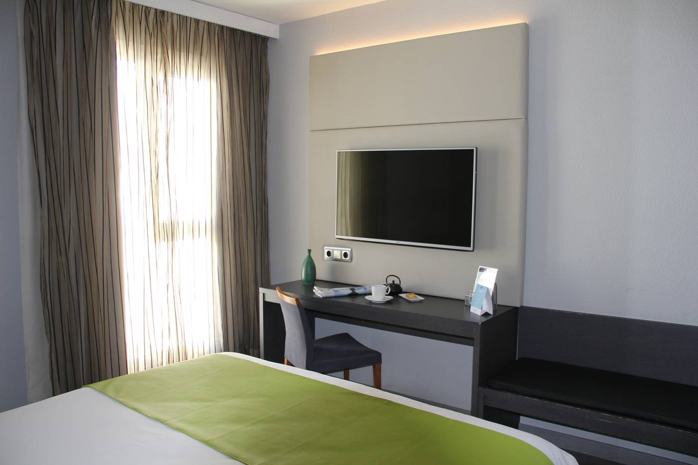Mercure-Madrid-Centro--Lope-de-Vega--Room-9