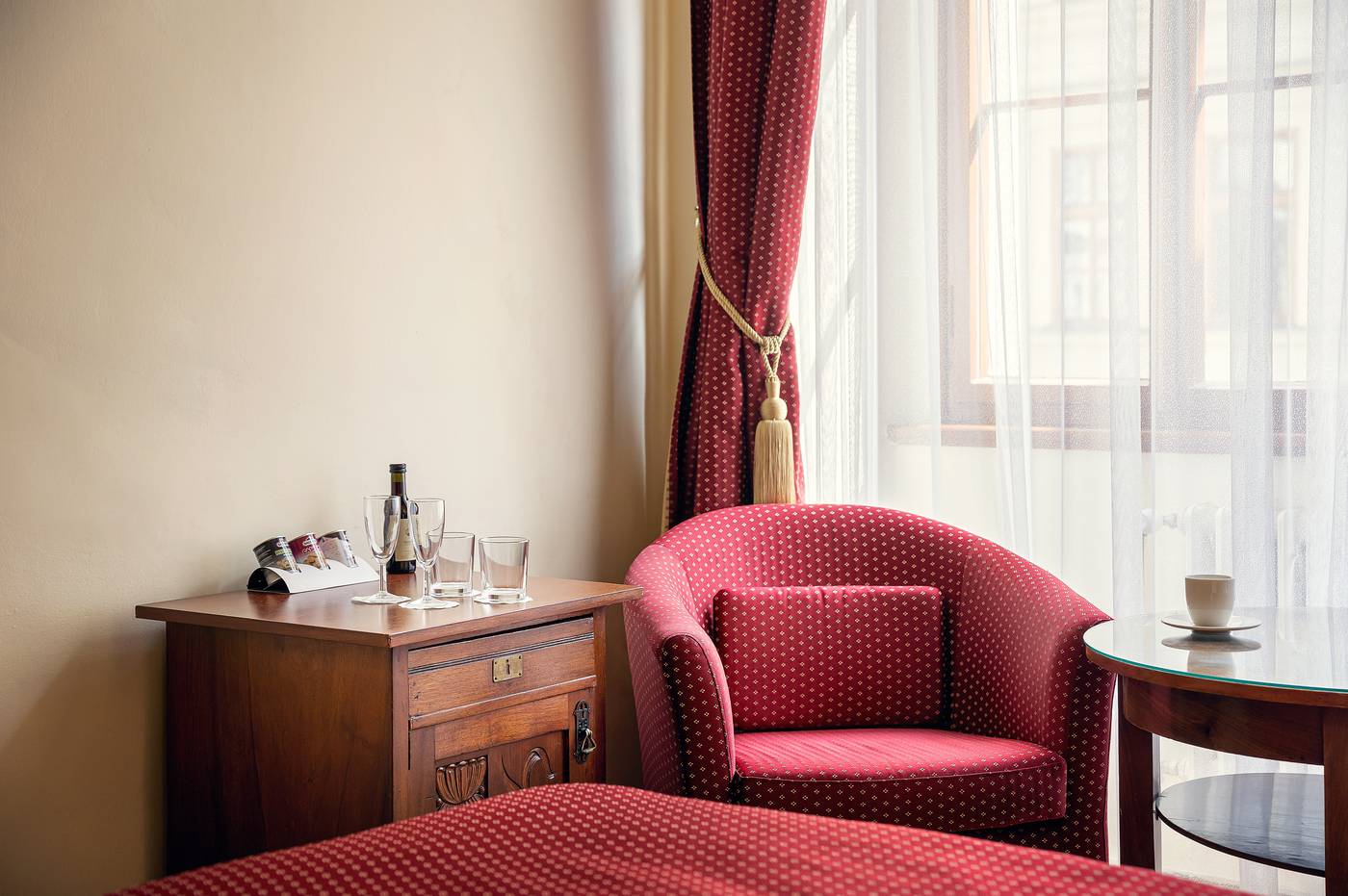 The-Charles-Hotel-Room-24