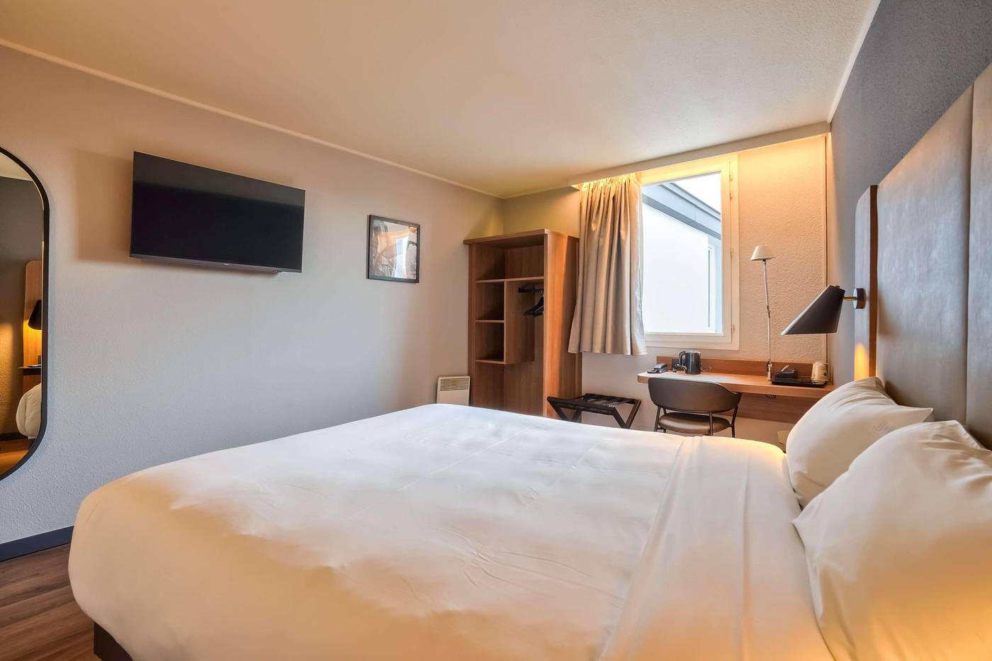 Campanile-Paris-Ouest---Pont-de-Suresnes-Room-26