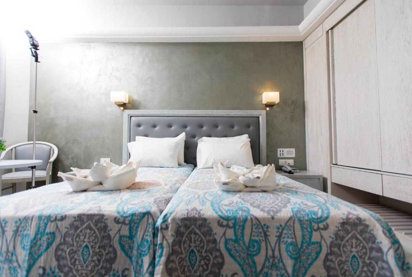 Anita-Beach-Room-19