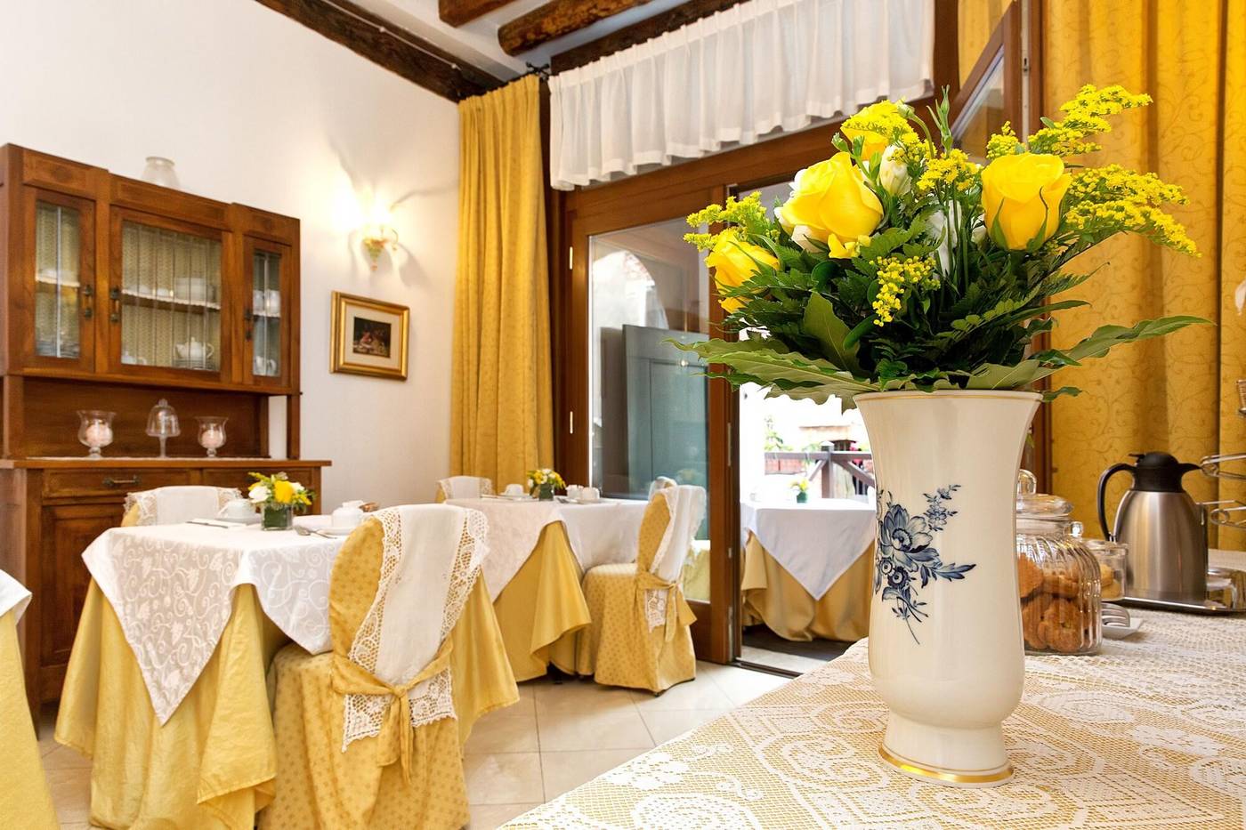 Alla-Vite-Dorata-Restaurant-3