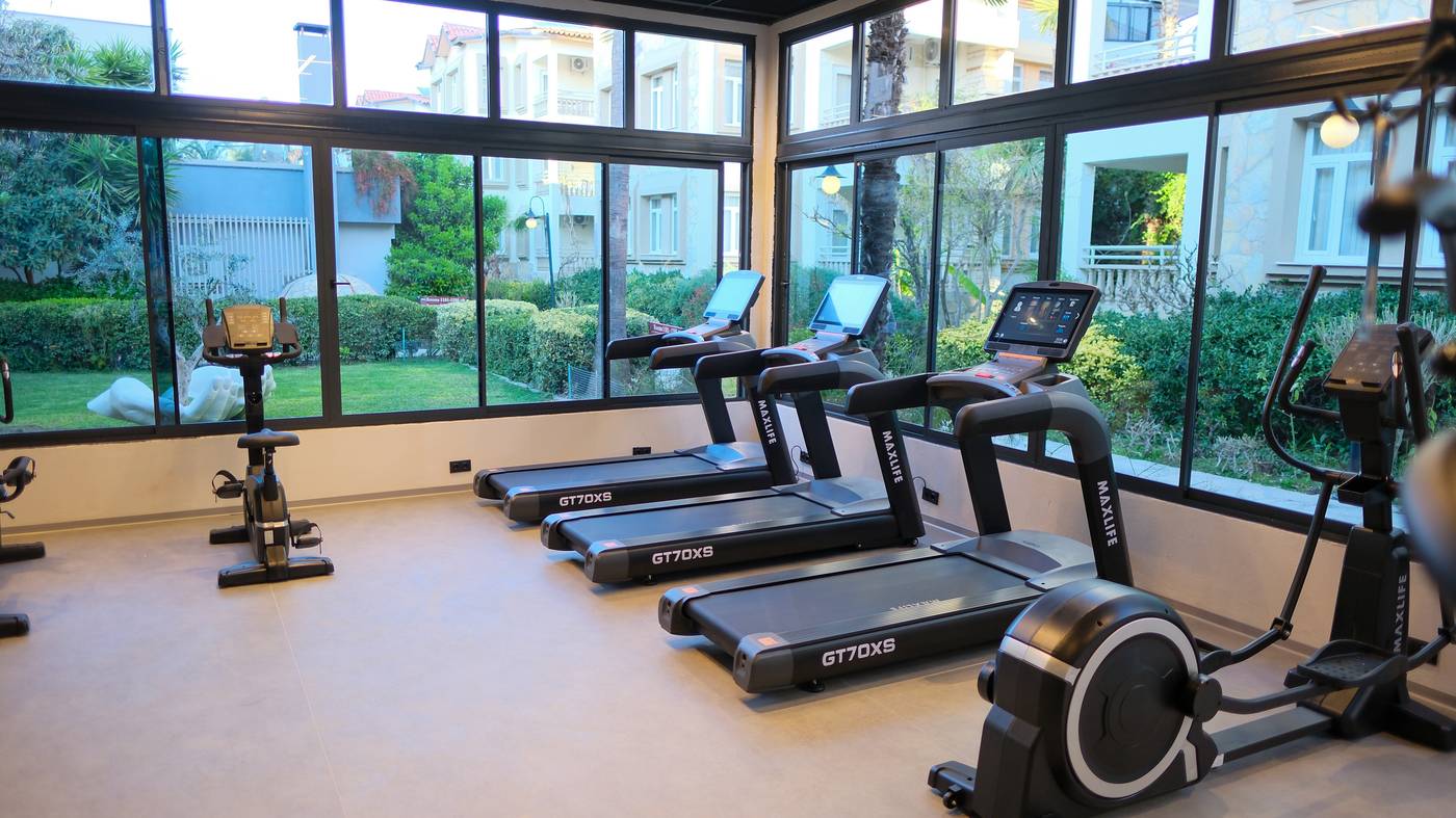 Side Village Family Suites