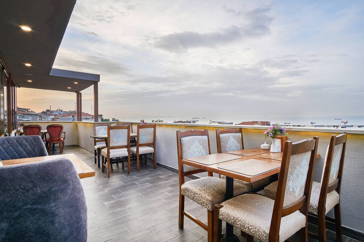 Beyazit-Palace-Hotel---SPA-Terrace-59