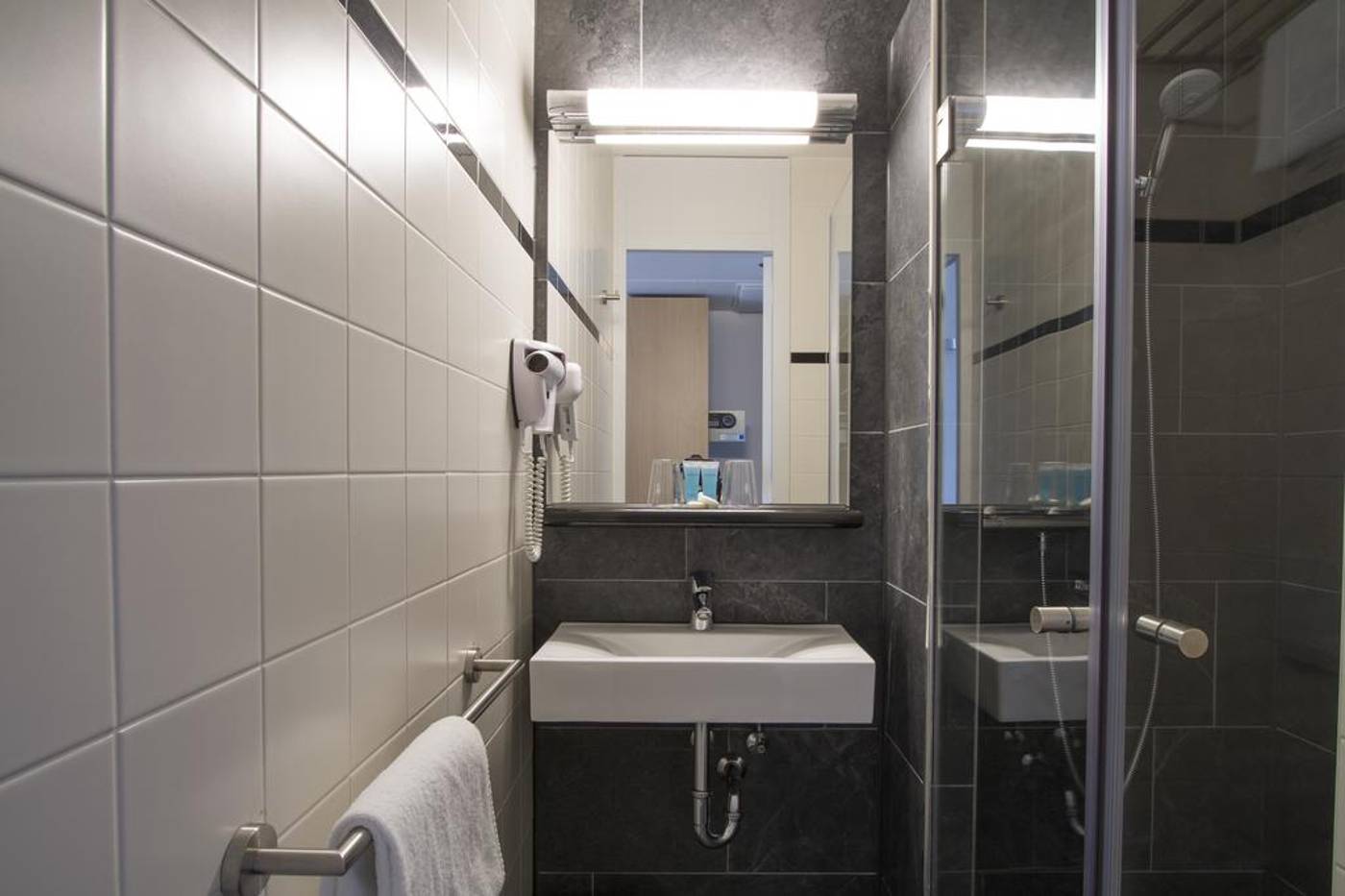 Bastion Barendrecht Rotterdam-Netherlands-ROTTERDAM-Room-7