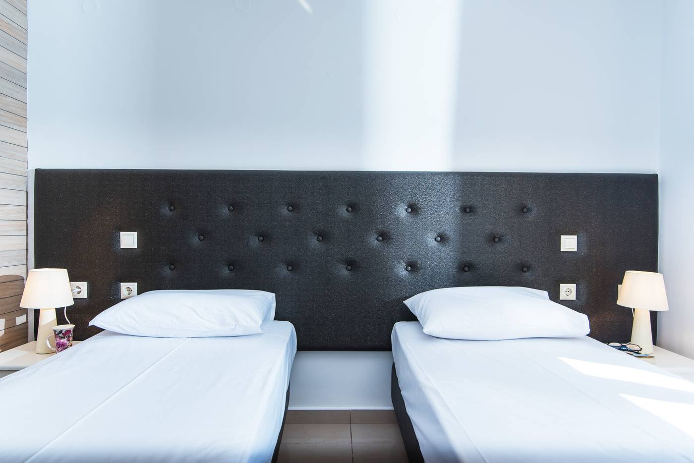 Real-Palace-Hotel---Studios-Room-40