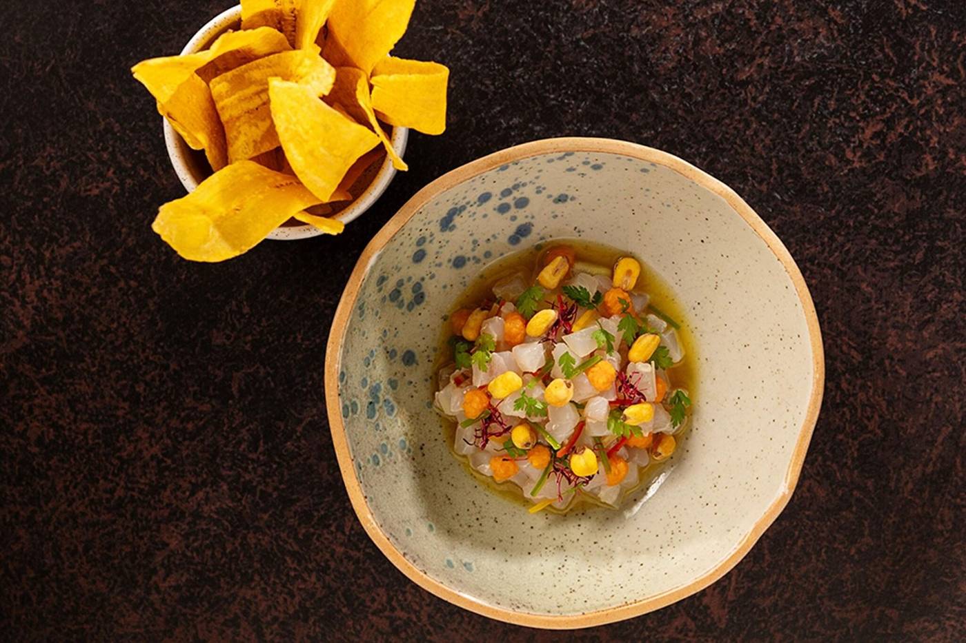 Dubai-Marriott-Harbour-Hotel---Suites-Lobby-37