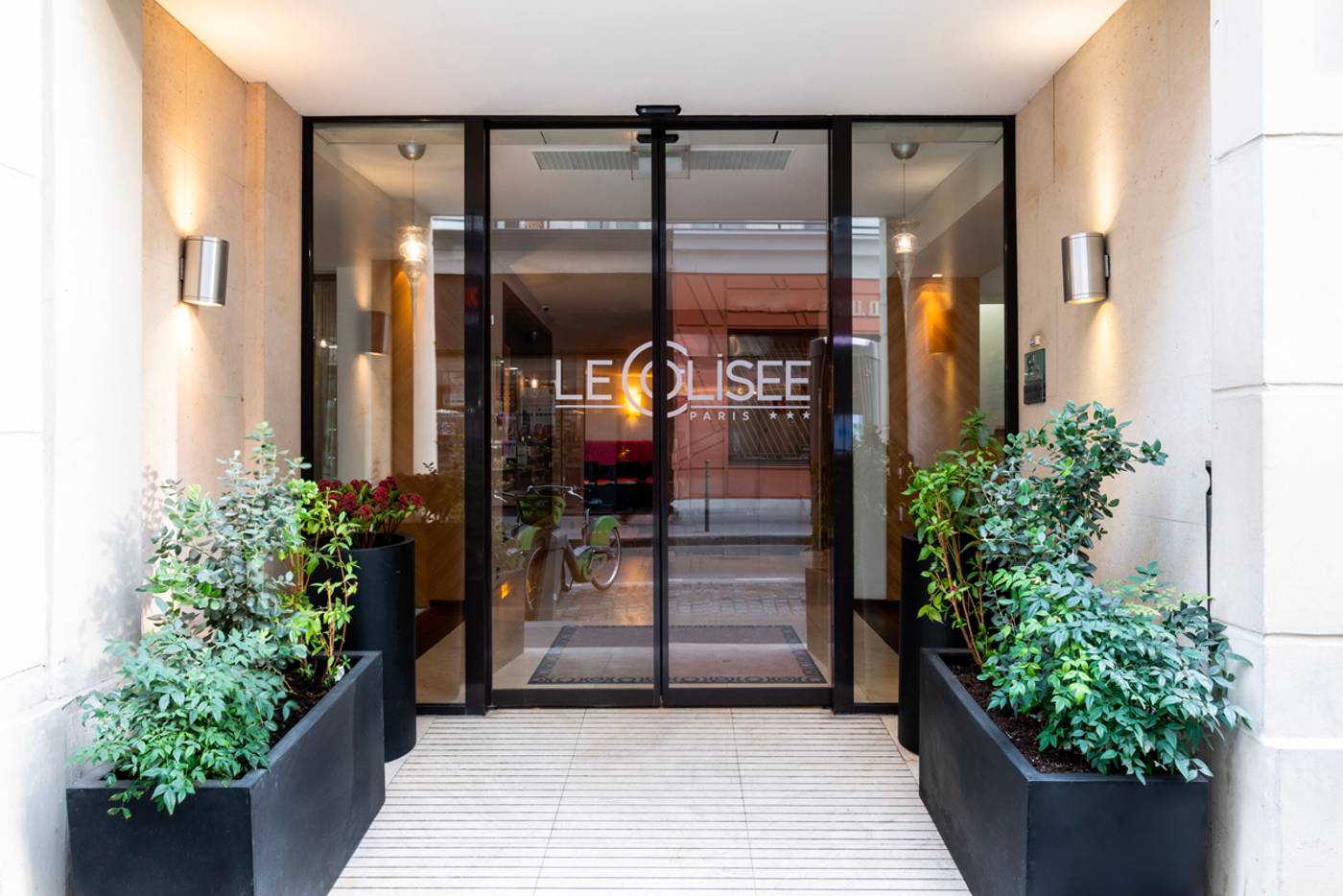 Le-Colisee-General-view-1