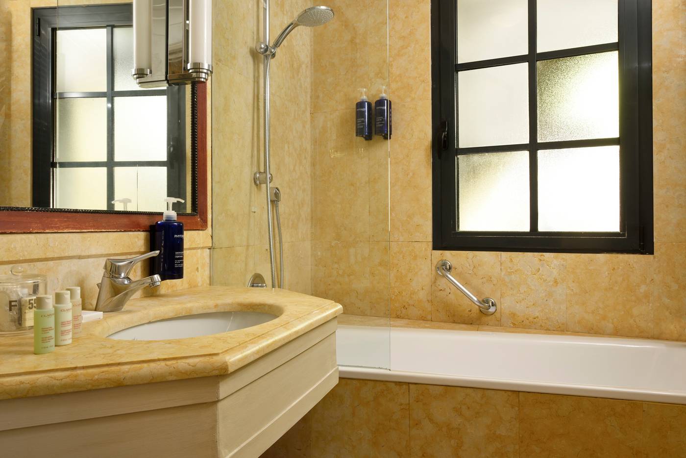 Villa-Fiesole-Room-26