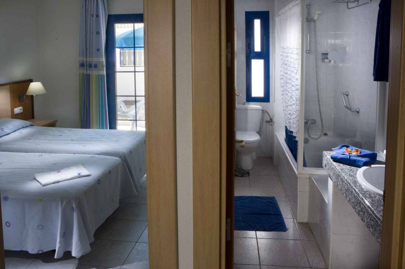 Cinco-Plazas-Room-21