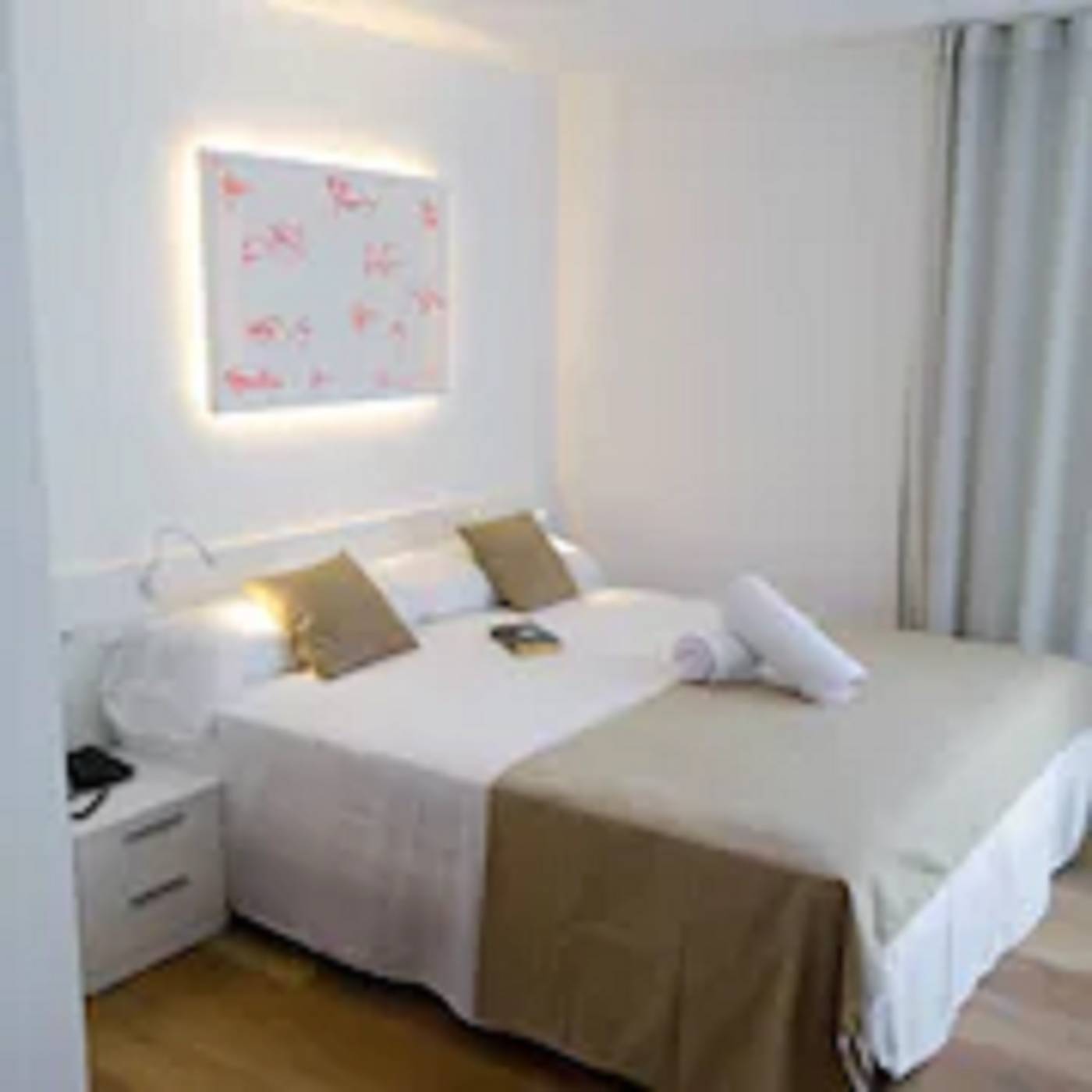 Paraiso-Beach-by-LLUM-ONLY-ADULTS-Room-23