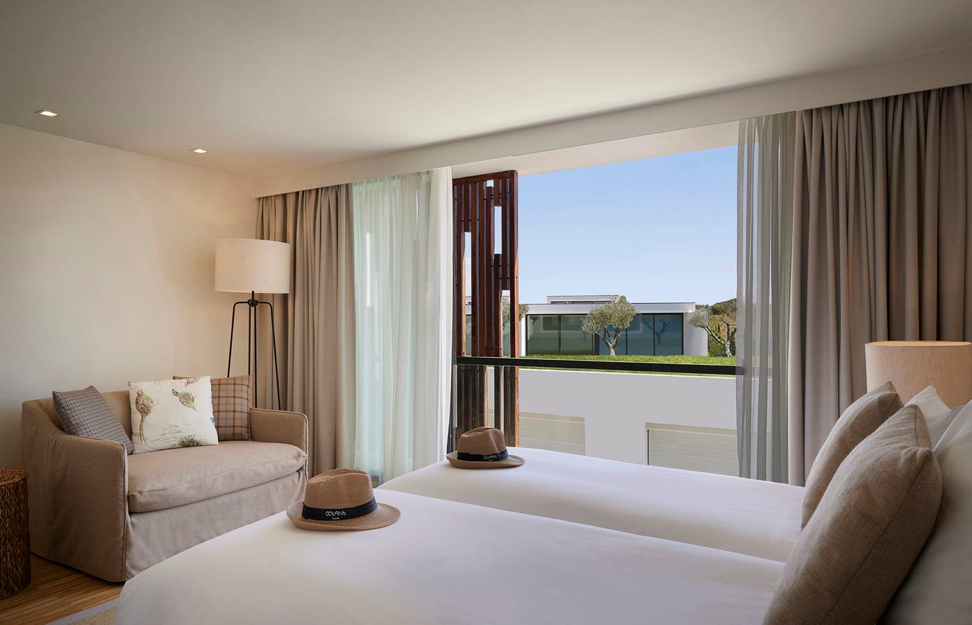 Octant-Evora-Room-37