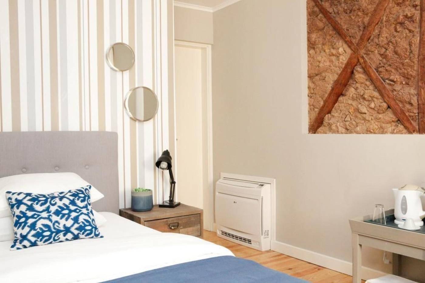 Flores-Guest-House-Room-48