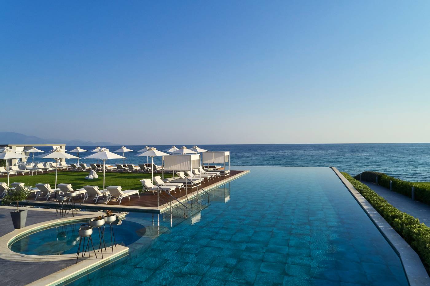 Lesante-Blu-Exclusive-Beach-Resort---Adults-Only-Pool-7