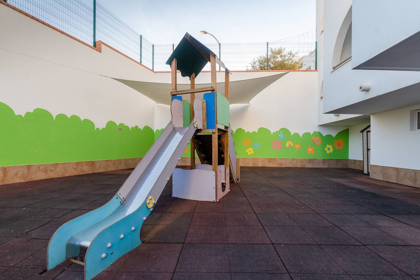 Solaqua-Apartments-Sports-and-Entertainment-57