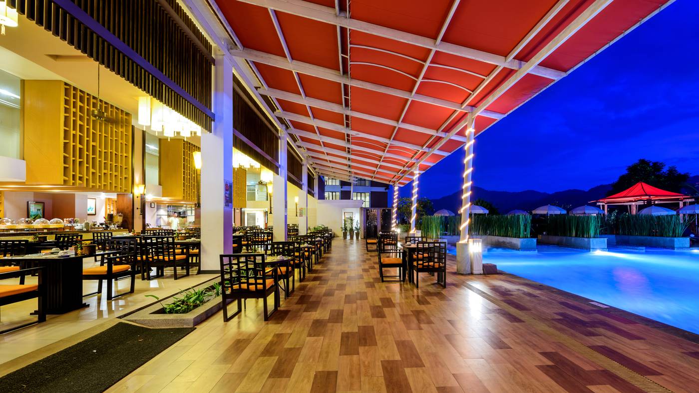 Peach-Blossom-Resort-Restaurant-10