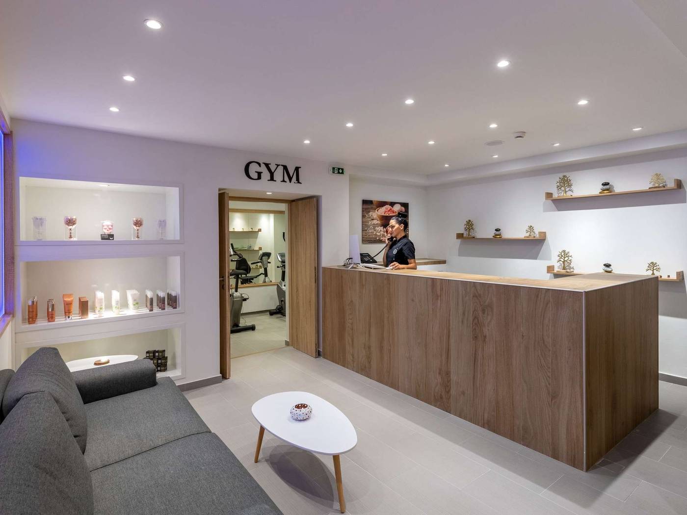 Alexia-Premier-City-Hotel-Sports-and-Entertainment-50