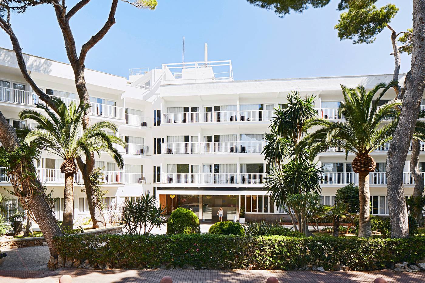 Cala-Blanca-Sun-Hotel-General-view-3