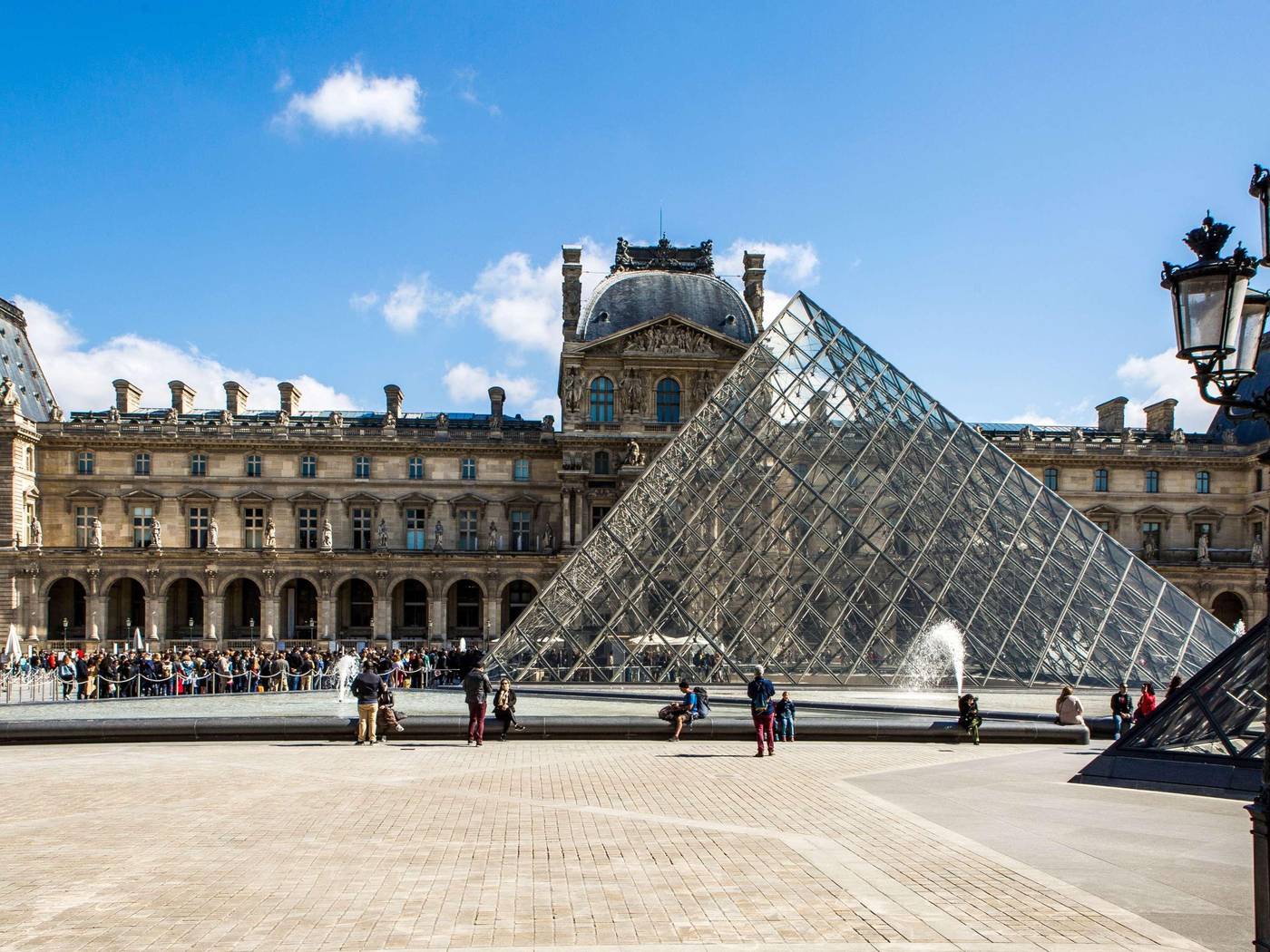 ibis-Styles-Paris-Batignolles-Sports-and-Entertainment-55