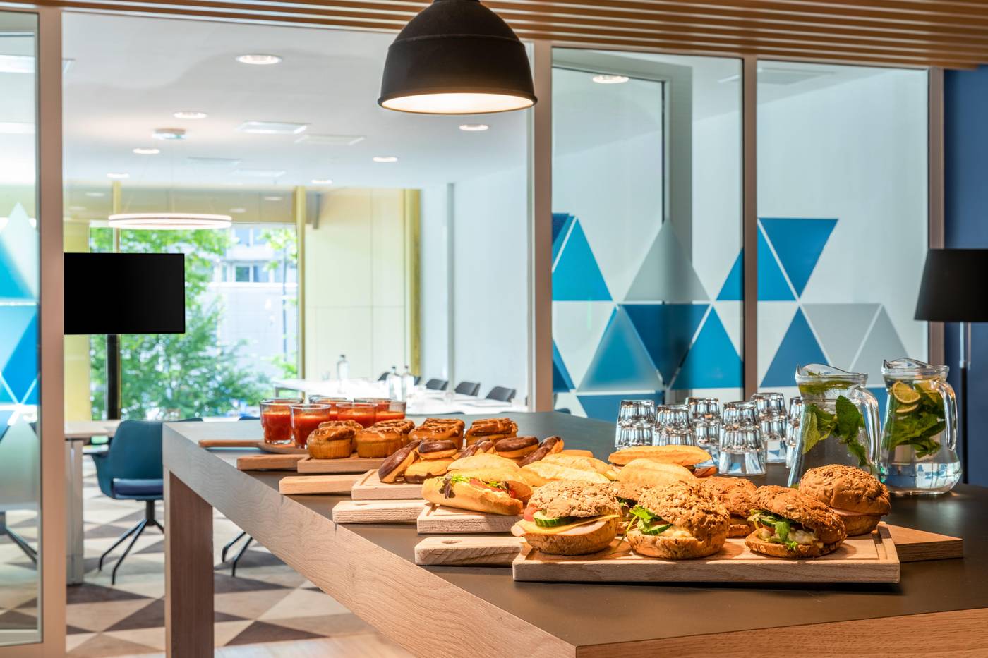 Holiday-Inn-Express-Amsterdam---North-Riverside-Conferences-29