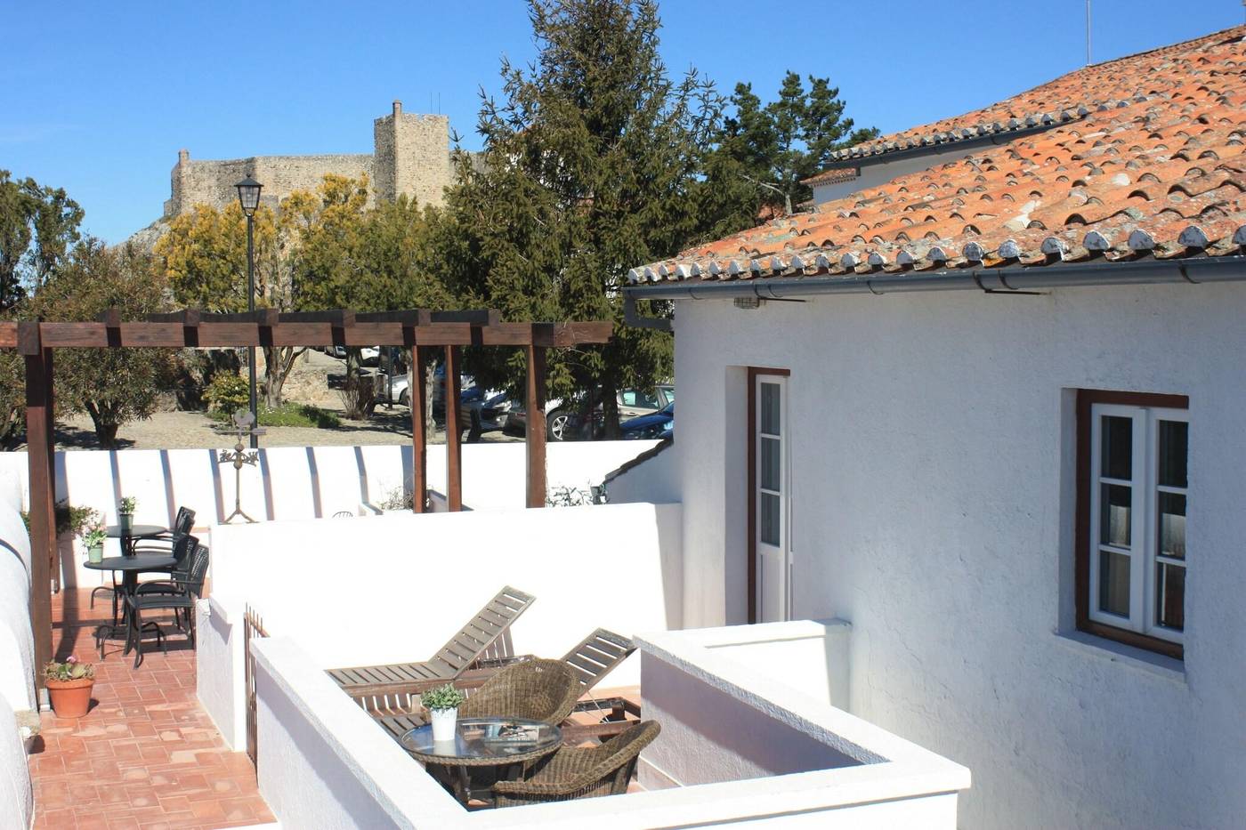 Dom-Dinis-Terrace-24