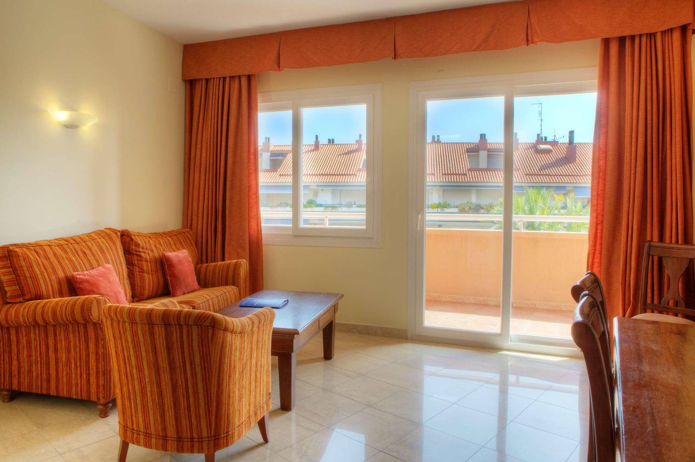 Sunway-Playa-Golf-Sitges-Room-34
