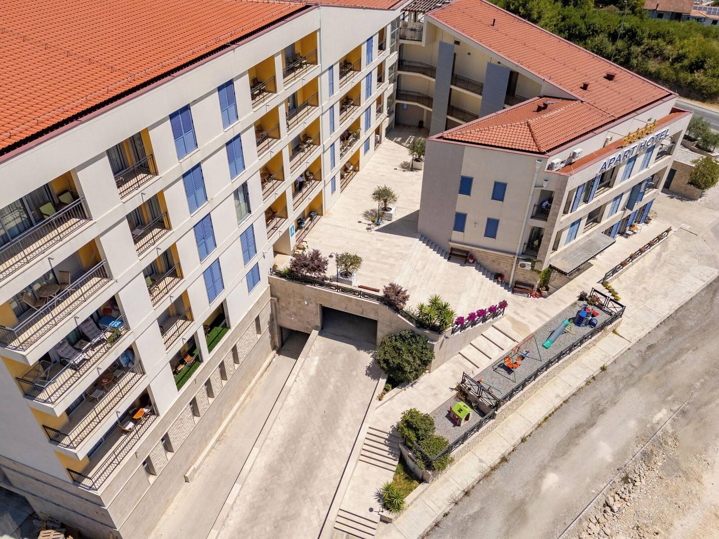 Apart-Hotel-MS-Katunjanin-Sports-and-Entertainment-6