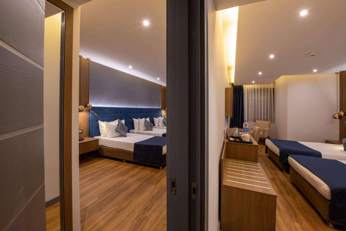 Nova-Plaza-Crystal-Hotel-Room-24