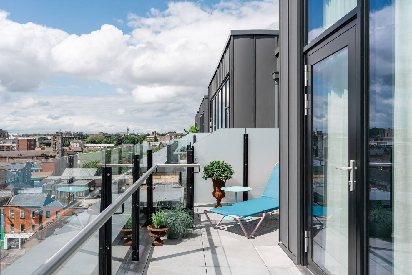 Ruby-Molly-Hotel-Dublin-Room-1