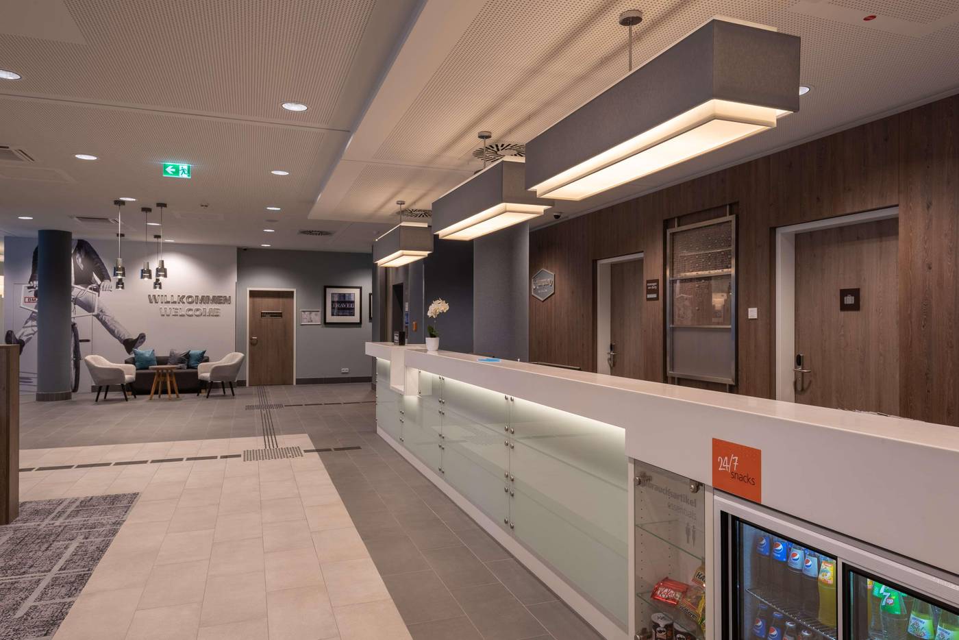Hampton By Hilton Dusseldorf City Centre - Germany - Dusseldorf - Lobby - 10