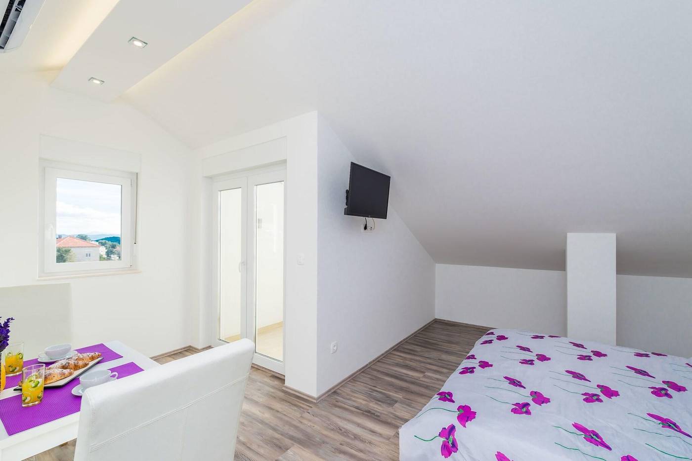 Bovolini-s-Place-Room-4