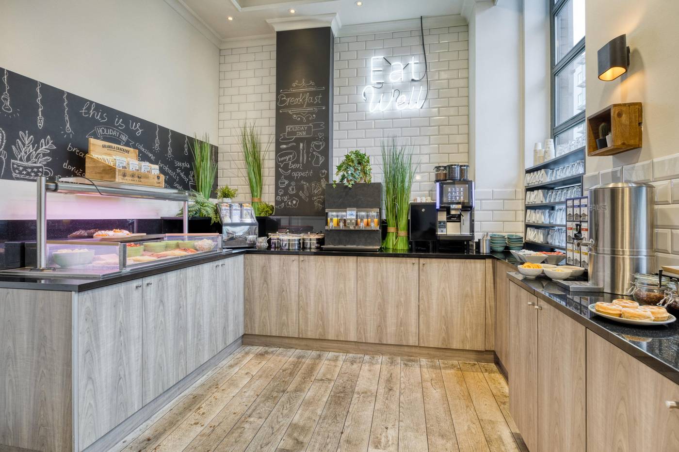 Holiday-Inn-Brussels-Schuman-Restaurant-48